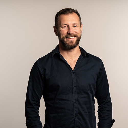 Portrait of Carlyle Jenkins, chiropractor and lifestyle medicine practitioner